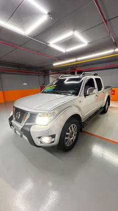 NISSAN FRONTIER 2.5 SL 4X4 CD TURBO ELETRONIC DIESEL 4P AUTOMÁTICO